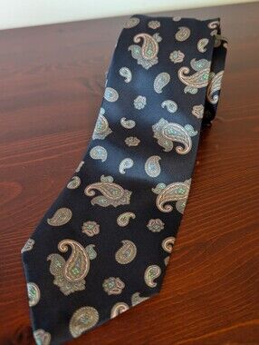 VTG John Comfort England Silk Paisley Necktie Hubert W White Twin Cities Luxury